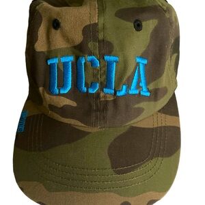Russel Bruins Camouflage Cap.